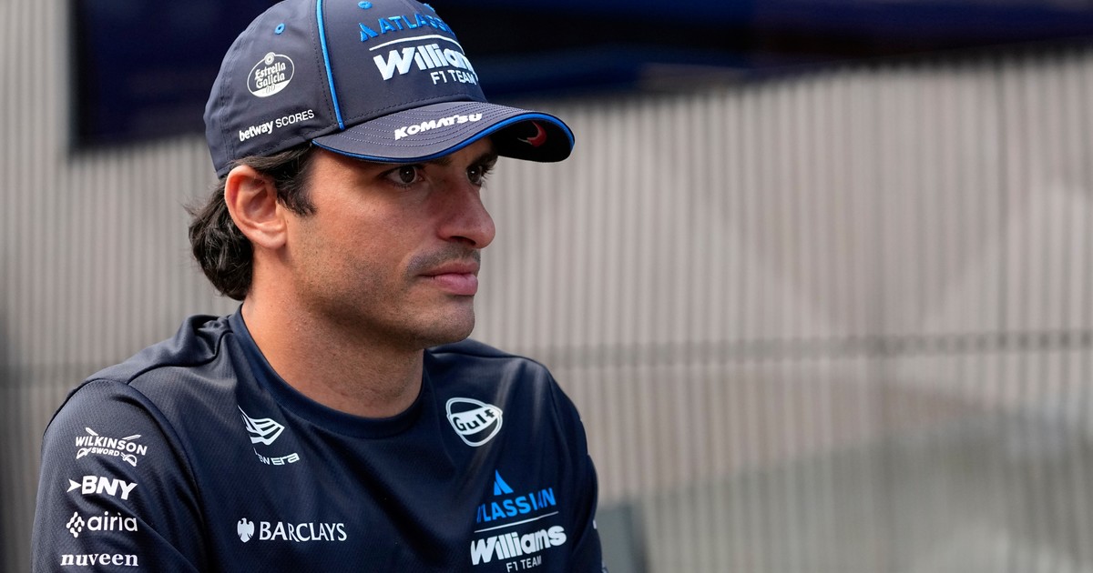 Carlos Sainz renueva con Williams y asegura el futuro de Colapinto en la F1