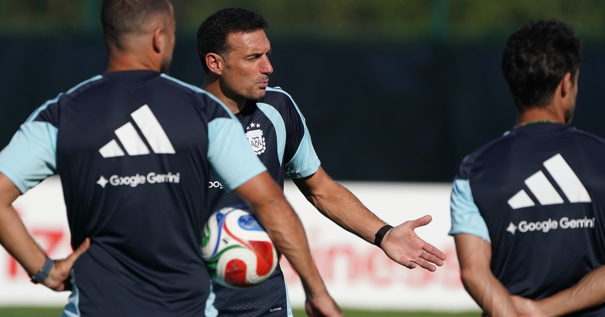 Scaloni, rendido ante su creación: la Selección se prepara para Suiza