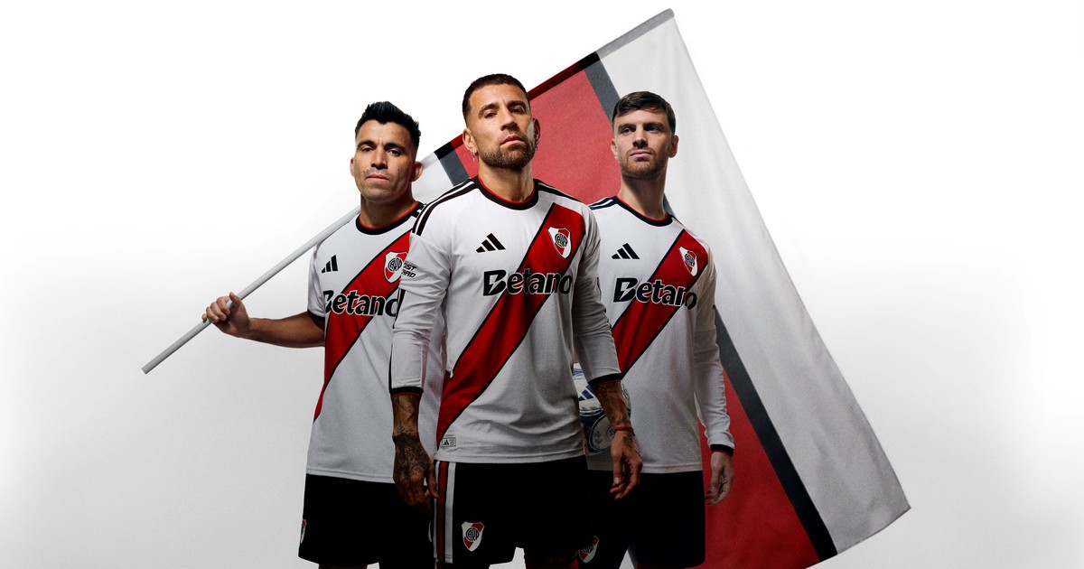 River lanza nueva camiseta retro con Otamendi como protagonista