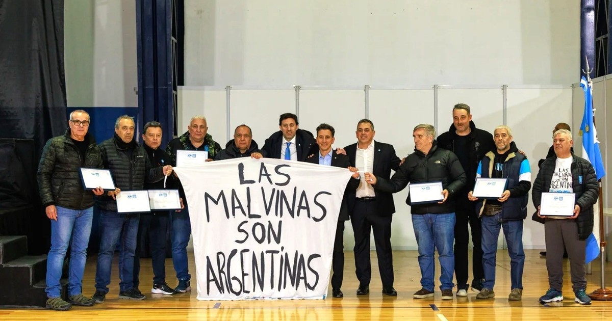 Milito, tras los cantos de la hinchada: 'Escuché el enojo, soy el primero que quiere salir campeón'