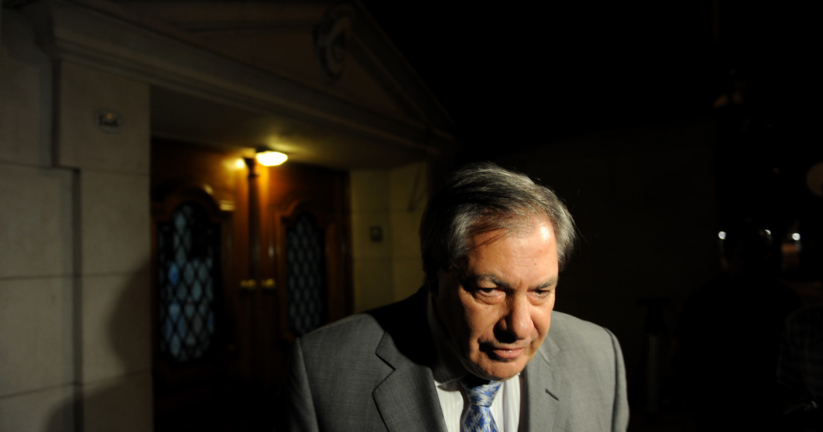 Fernando Miele reapareció en San Lorenzo, fue echado y dejó una propuesta polémica