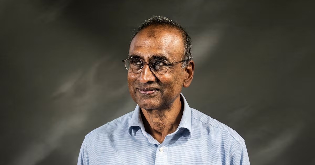Venki Ramakrishnan: "Todos somos inmortales. Tenemos miles de millones de años"