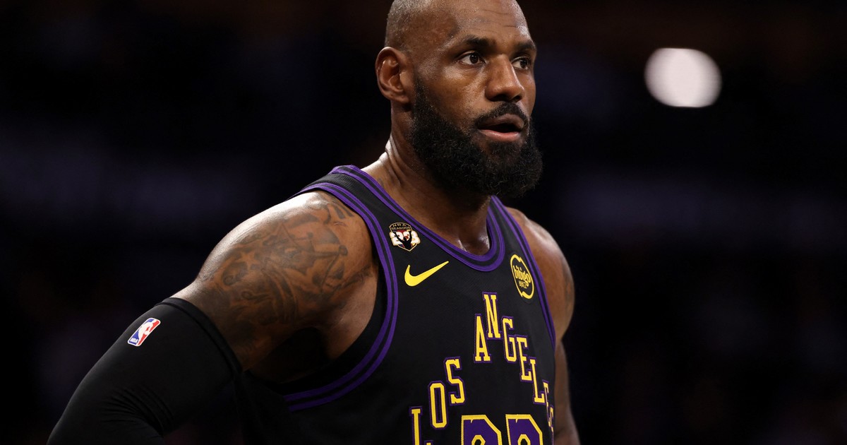 LeBron James mantiene en vilo a la NBA: la liga no define el calendario sin saber su futuro