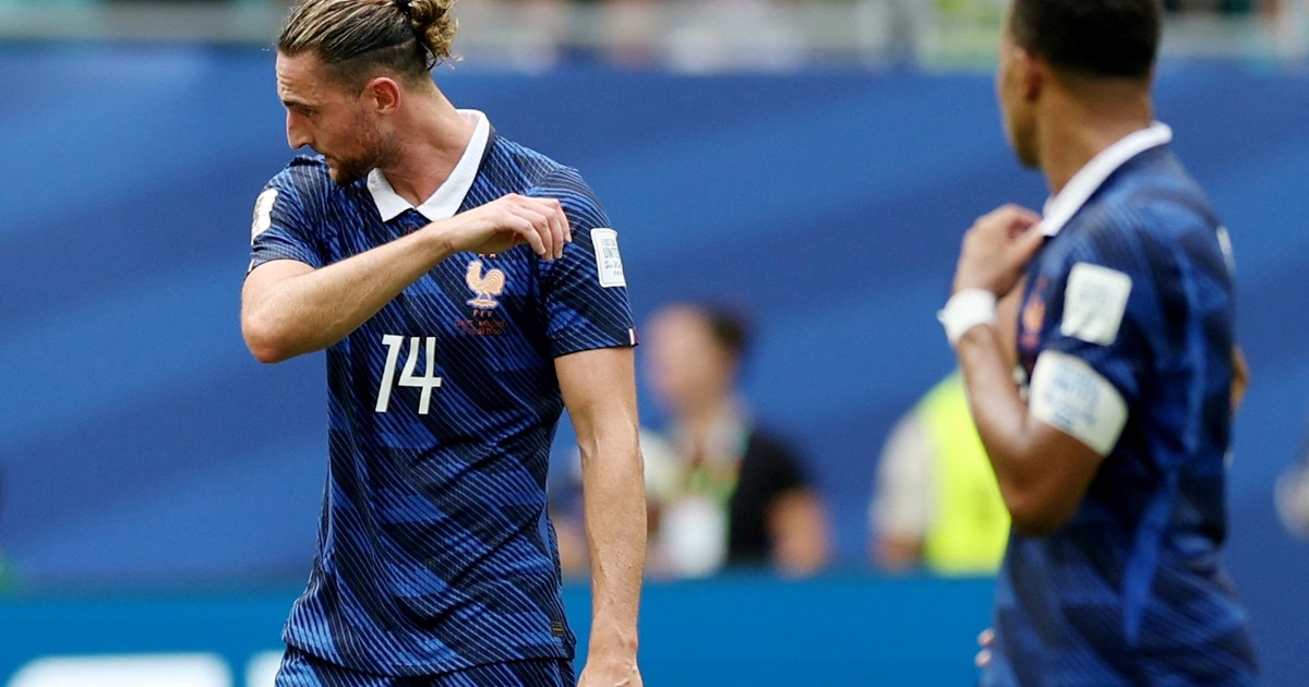 Rabiot estalla contra sus compañeros tras el bochornoso primer tiempo ante Inglaterra